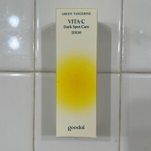 Goodal Green Tangerine Vitamin C Dark Care Spot Serum for Sensitive Skin